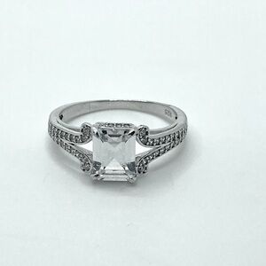 925 Sterling Silver Cubic Zirconia Cocktail Engagement Promise Ring Sz 8